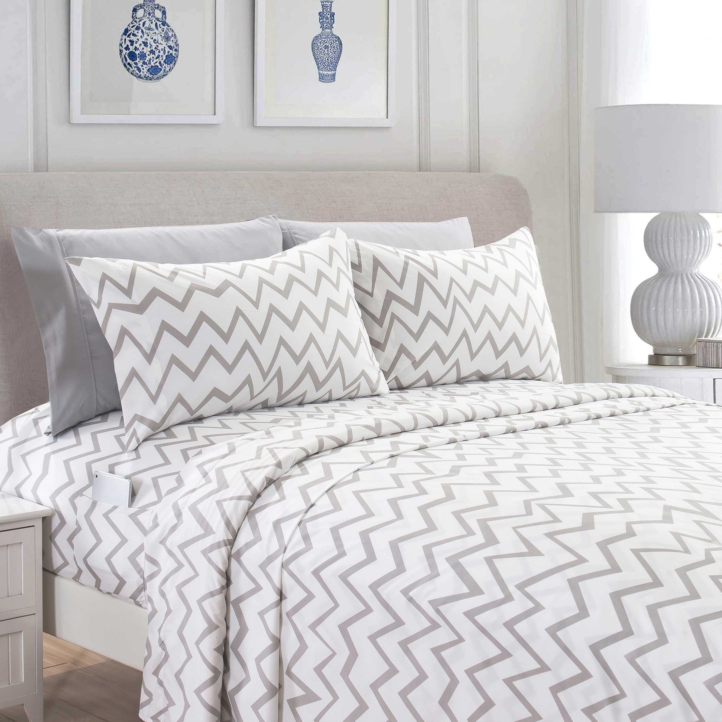 Luxury Bedding Outlet 6-Piece Chevron Pattern Bed Sheet Set