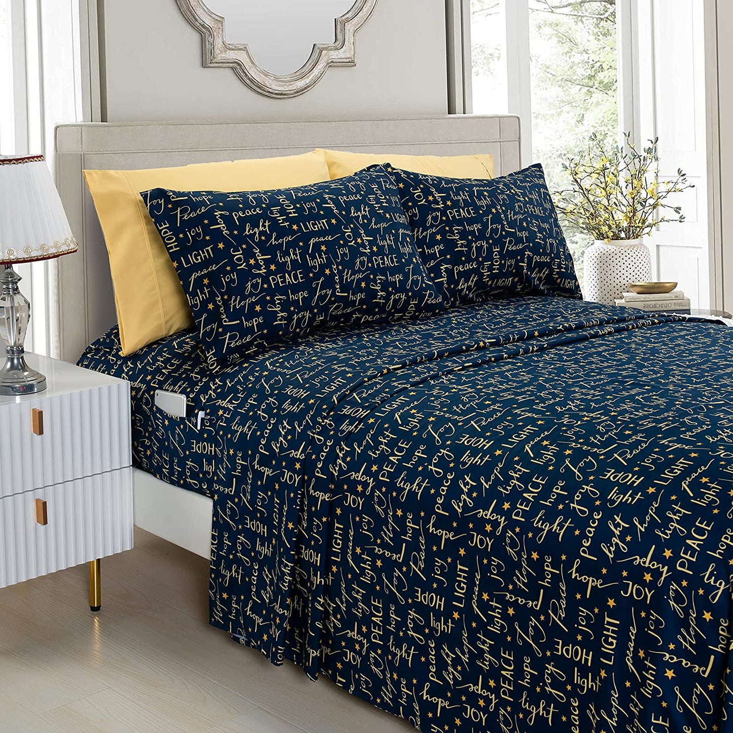 Luxury Bedding Outlet 6-Piece Christmas & Holiday Bed Sheet Set