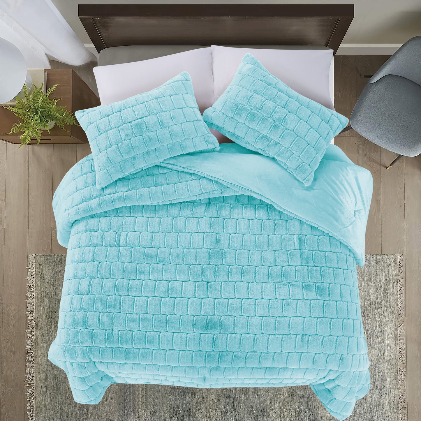 aqua