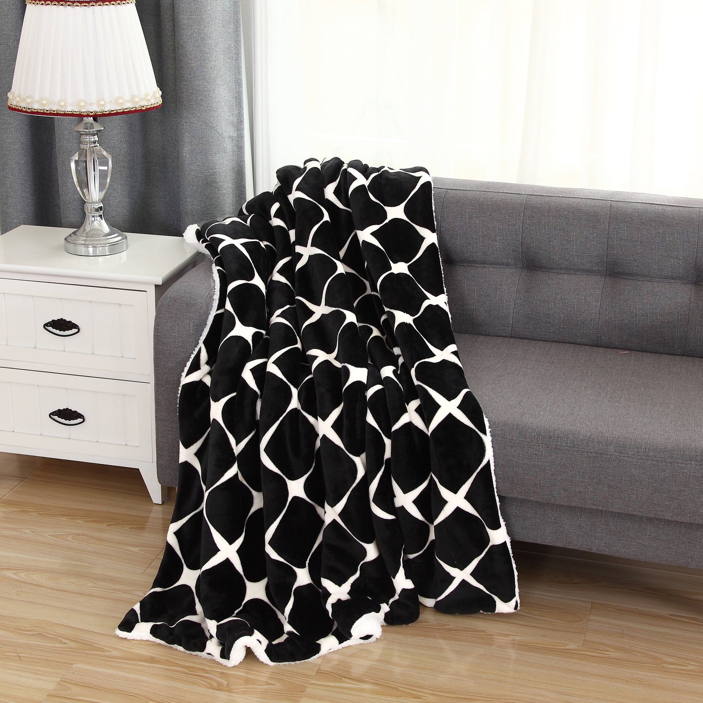 Luxury Bedding Outlet 50" x 60" Sherpa Back Throw Blanket