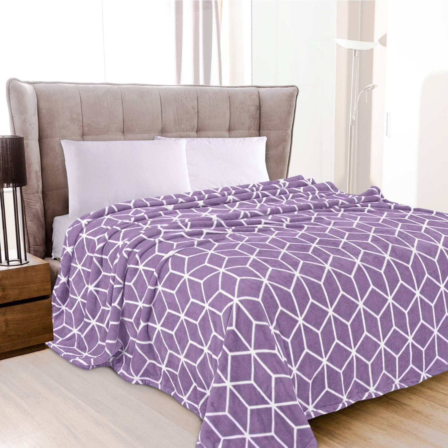 Luxury Bedding Outlet Geometric Pattern Flannel Fleece Blanket