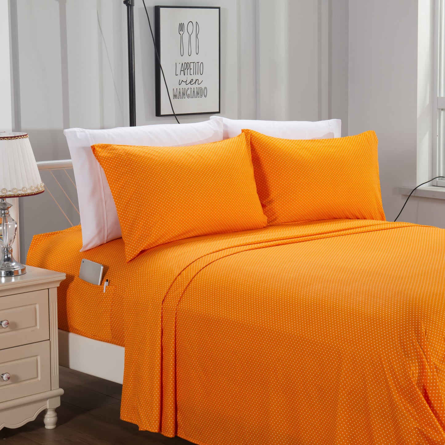Luxury Bedding Outlet 6-Piece Polka Dot Pattern Sheet Set