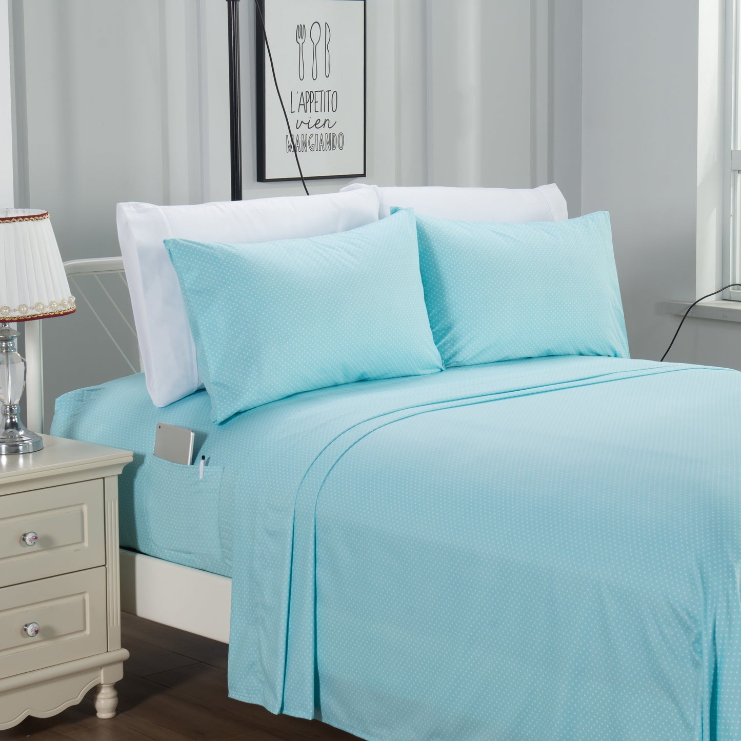 Luxury Bedding Outlet 6-Piece Polka Dot Pattern Sheet Set
