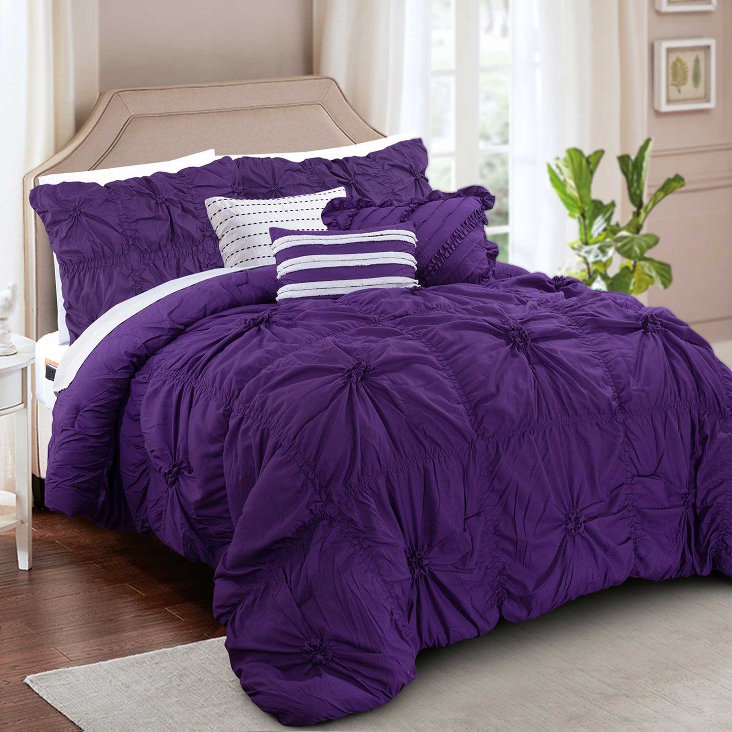 Luxury Bedding Outlet 12-Piece Amy Oversized Comforter Set