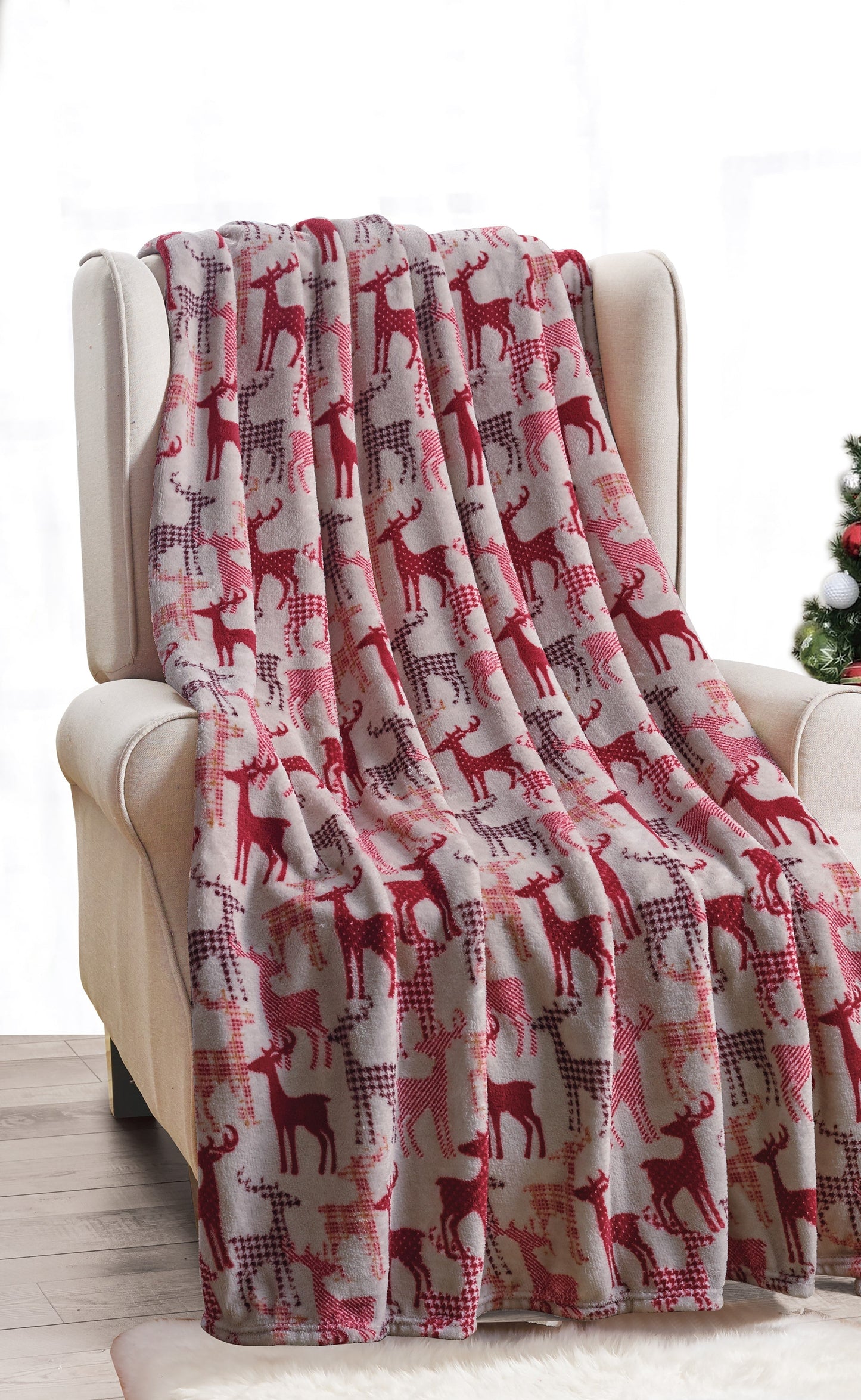 Luxury Bedding Outlet 50" x 60" Holiday Blanket Throw