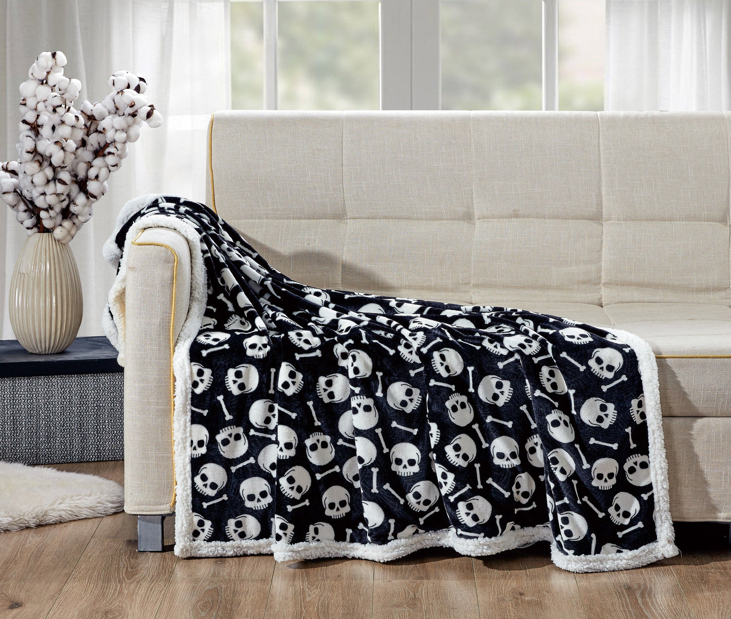 Luxury Bedding Outlet 50" x 60" Printed Sherpa Back Throw Blanket
